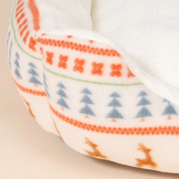 tiaki-legowisko-i-koc-nordic-winter-dla-psow-bialy-11
